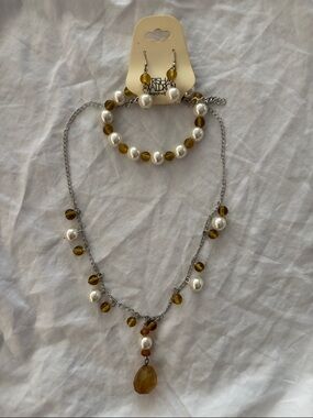 Trisha Waldron Designs VINTAGE - necklace, bracelet, and earrings set E382